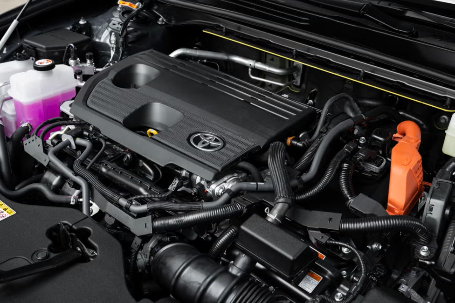 تويوتا-كراون-سيجنيا-المربع-نت-23