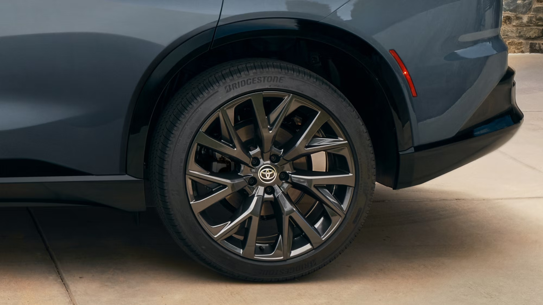 تويوتا-كراون-سيجنيا-المربع-نت-28