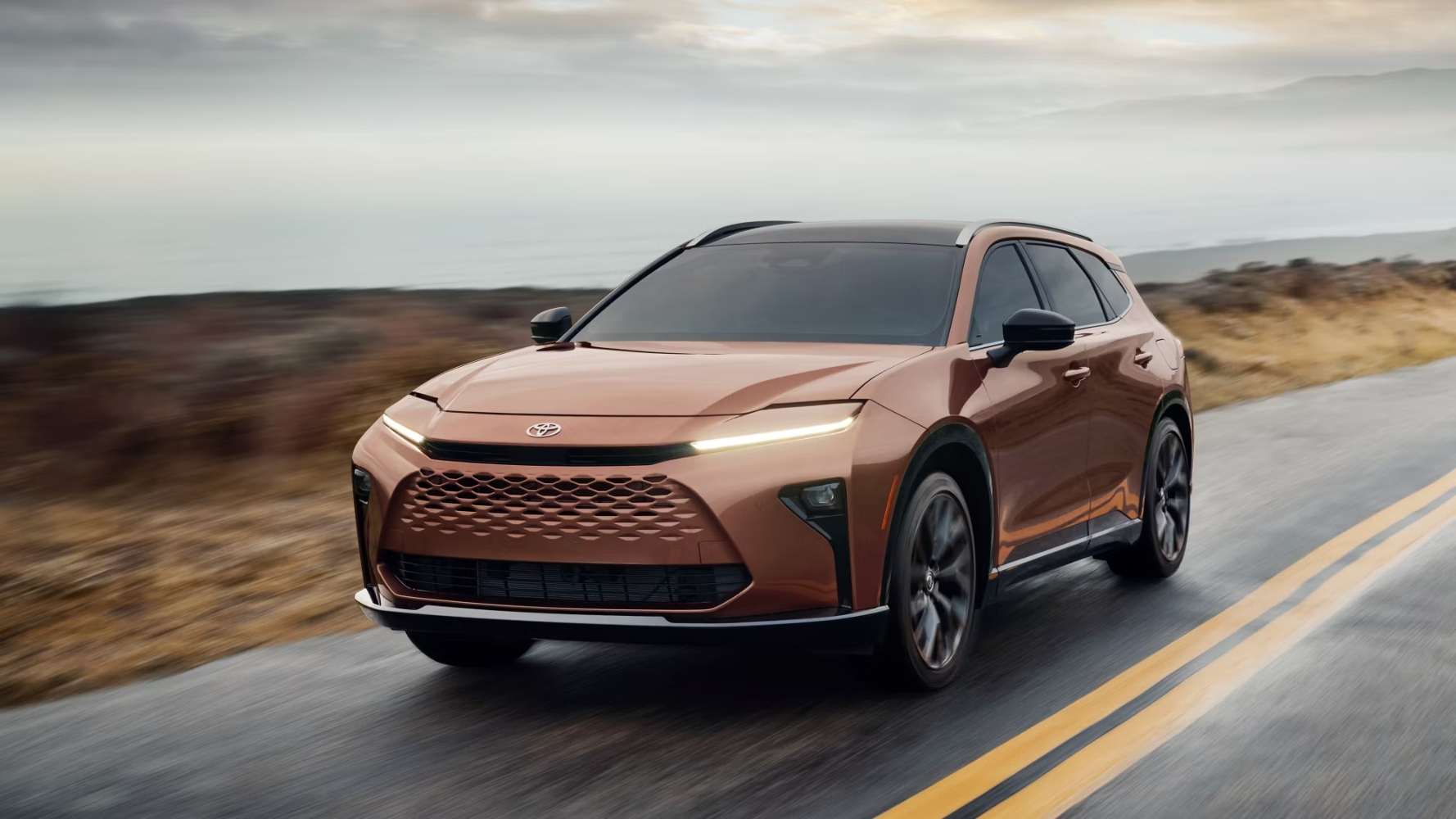 تويوتا-كراون-سيجنيا-المربع-نت-35