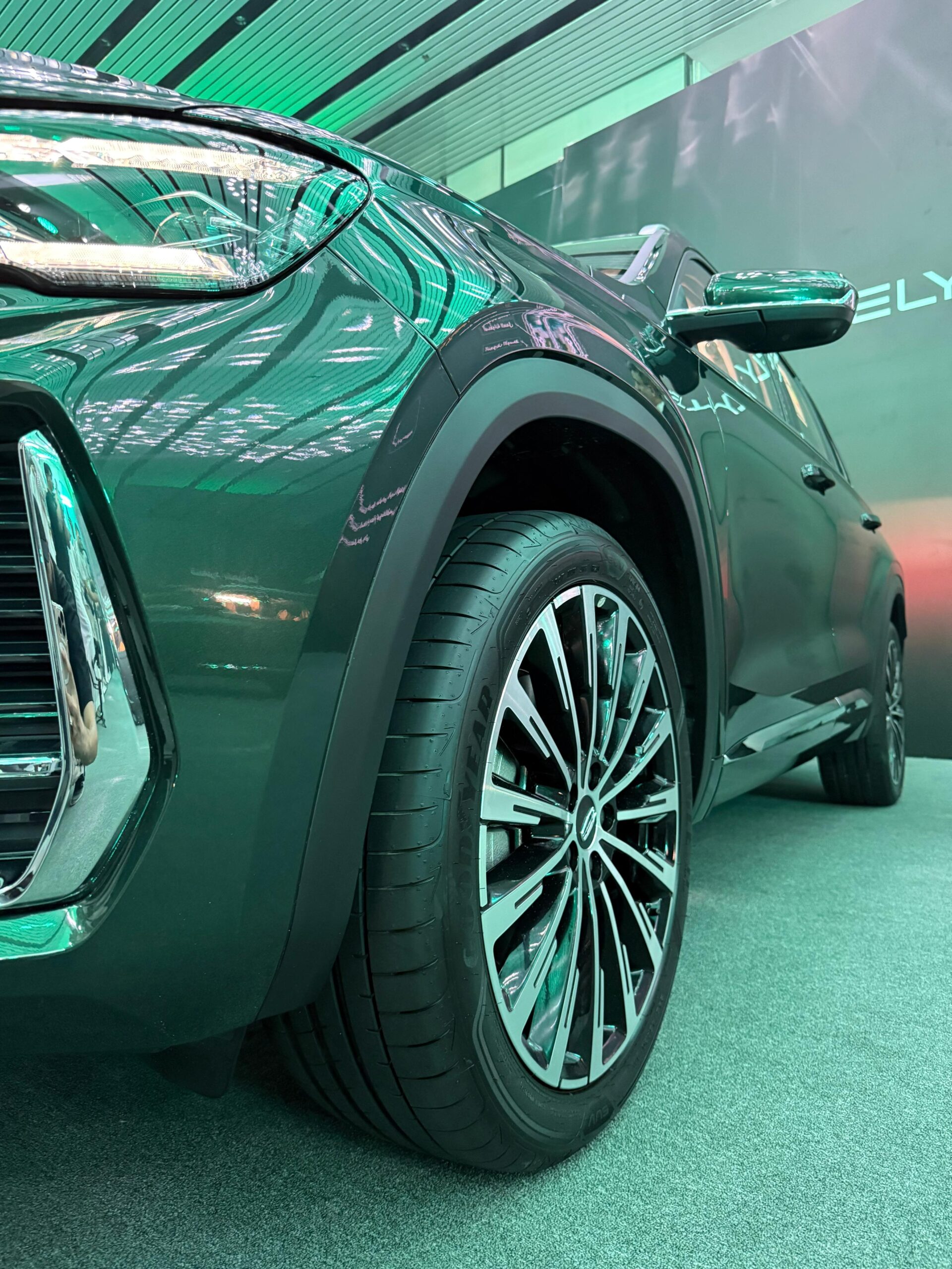 كل ما تريد معرفته عن جيلي مونجارو 2026 فيس ليفت بتحديثات التصميم والتقنيات جيلي منجارو 2026 فيس ليفت 12