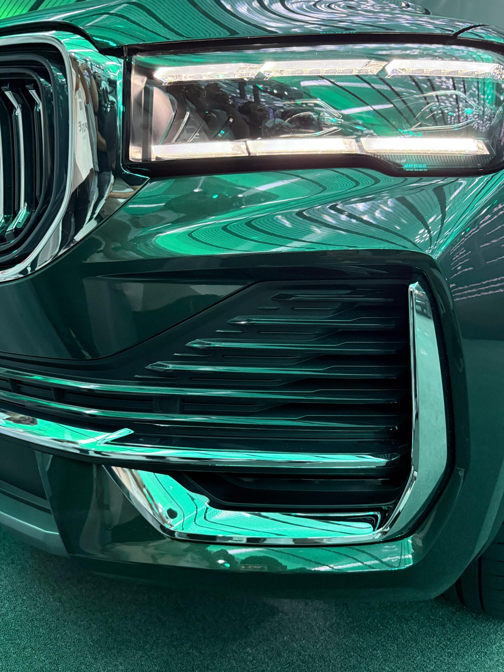 كل ما تريد معرفته عن جيلي مونجارو 2026 فيس ليفت بتحديثات التصميم والتقنيات جيلي منجارو 2026 فيس ليفت 13