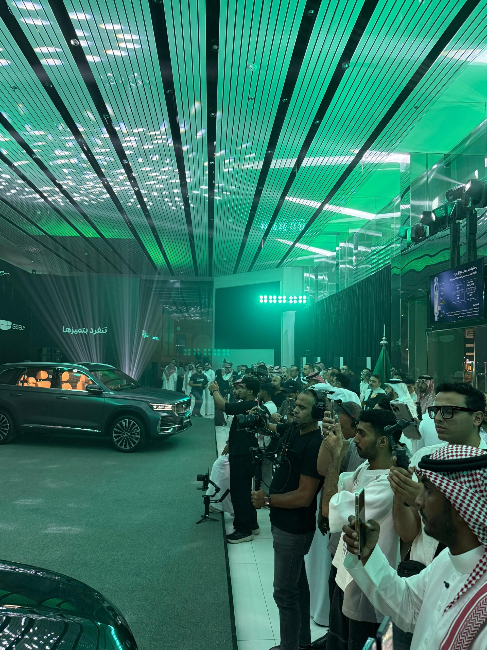 كل ما تريد معرفته عن جيلي مونجارو 2026 فيس ليفت بتحديثات التصميم والتقنيات جيلي منجارو 2026 فيس ليفت 18