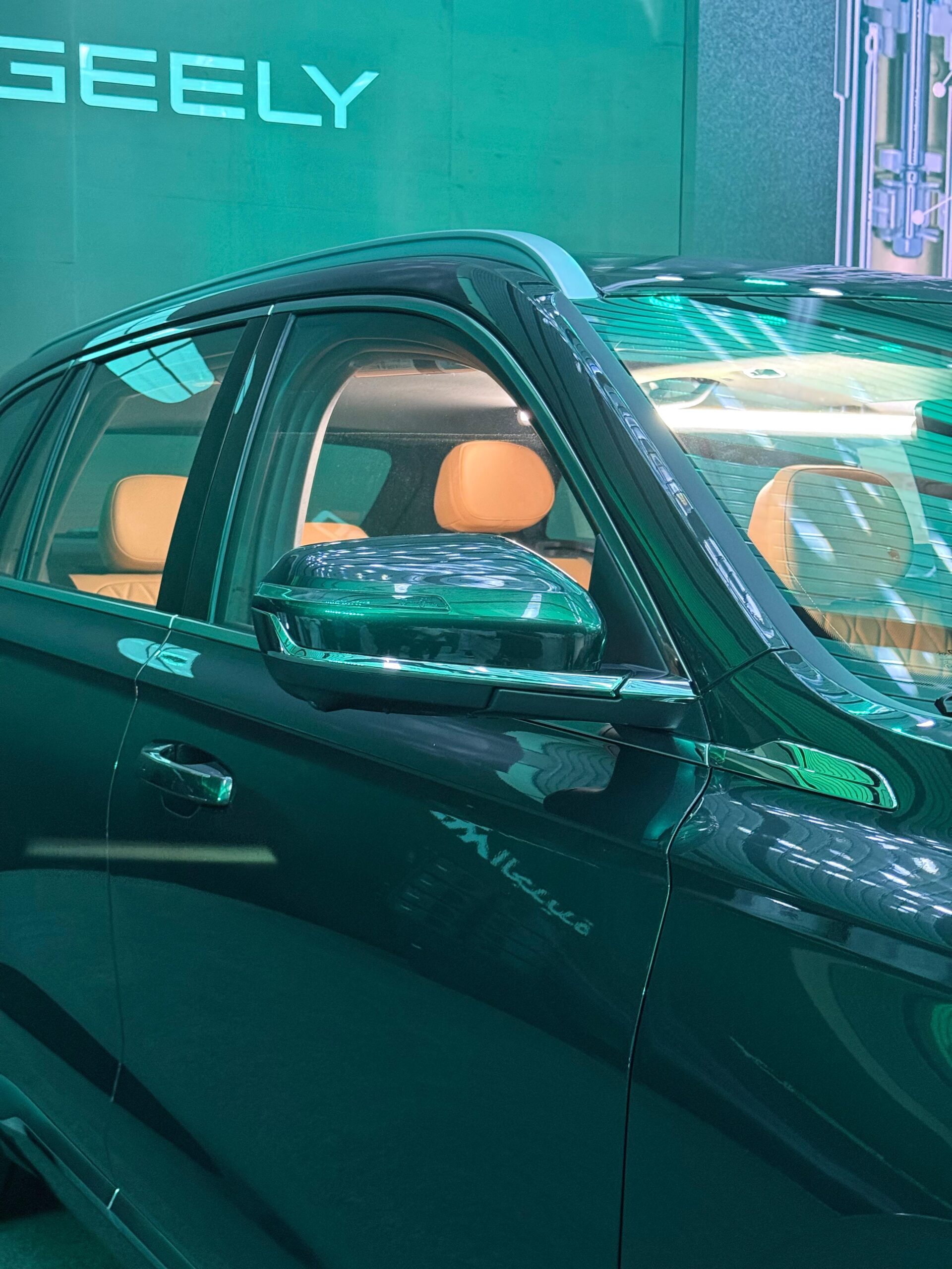 كل ما تريد معرفته عن جيلي مونجارو 2026 فيس ليفت بتحديثات التصميم والتقنيات جيلي منجارو 2026 فيس ليفت 4