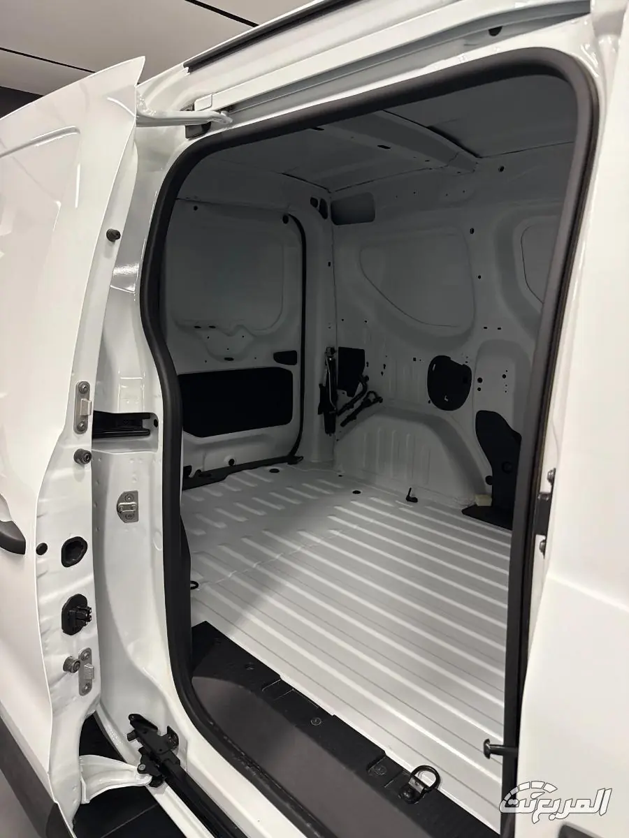 رينو اكسبريس 2025 7