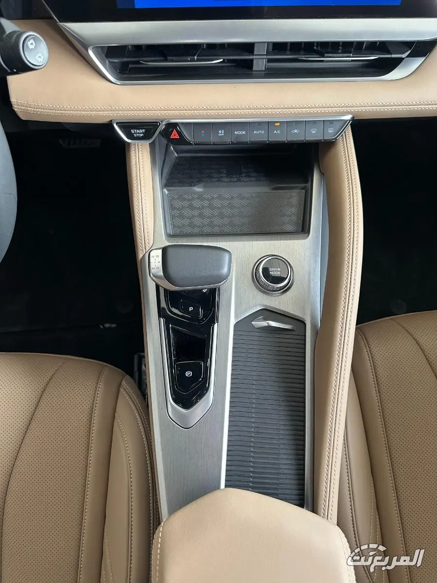 رينو كوليوس 2026 .. لمسة فرنسية أنيقة بتقنيات متطورة لمنافسة الكبار رينو كوليوس 2026 12