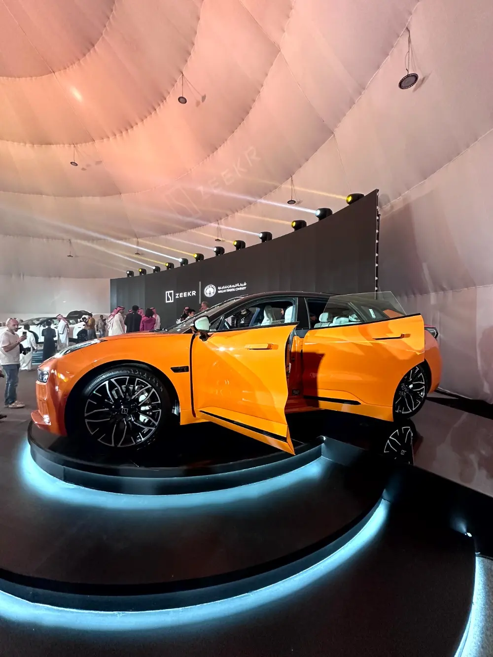 زيكر 001 2025 66