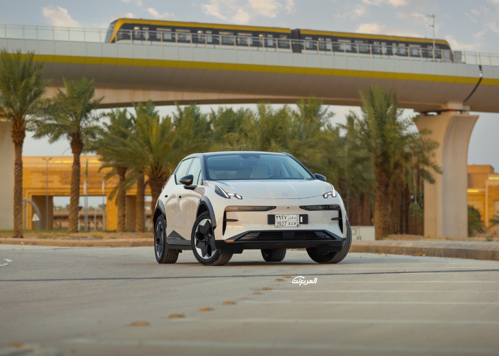 اس يو في كهربائية بطابع رياضي .. زيكر X 2025 تدمج بين الفخامة والتقنية زيكر X 2025 1