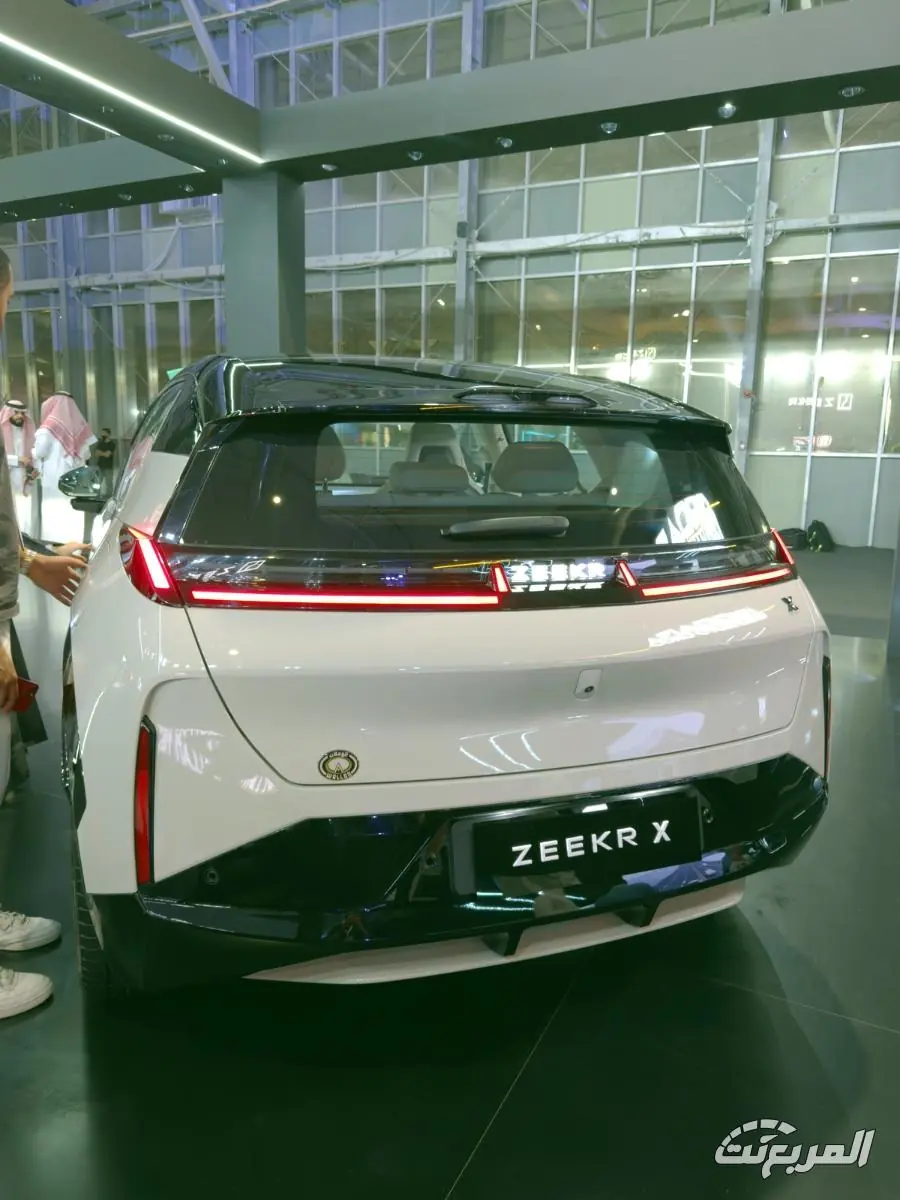 اس يو في كهربائية بطابع رياضي .. زيكر X 2025 تدمج بين الفخامة والتقنية زيكر X 2025 34