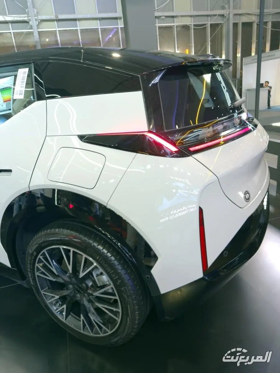 اس يو في كهربائية بطابع رياضي .. زيكر X 2025 تدمج بين الفخامة والتقنية زيكر X 2025 35