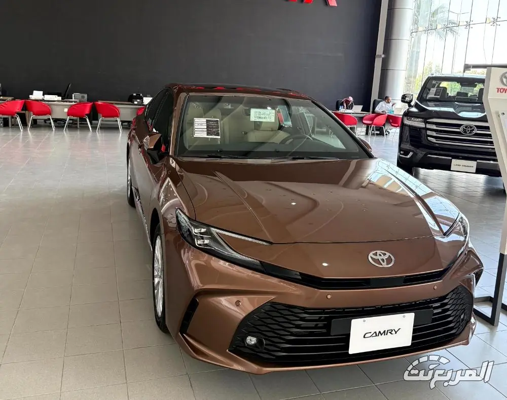 أسعار تويوتا كامري 2025 في السعودية: جميع الفئات والمواصفات سيارات فخمة تويوتا كامري 2