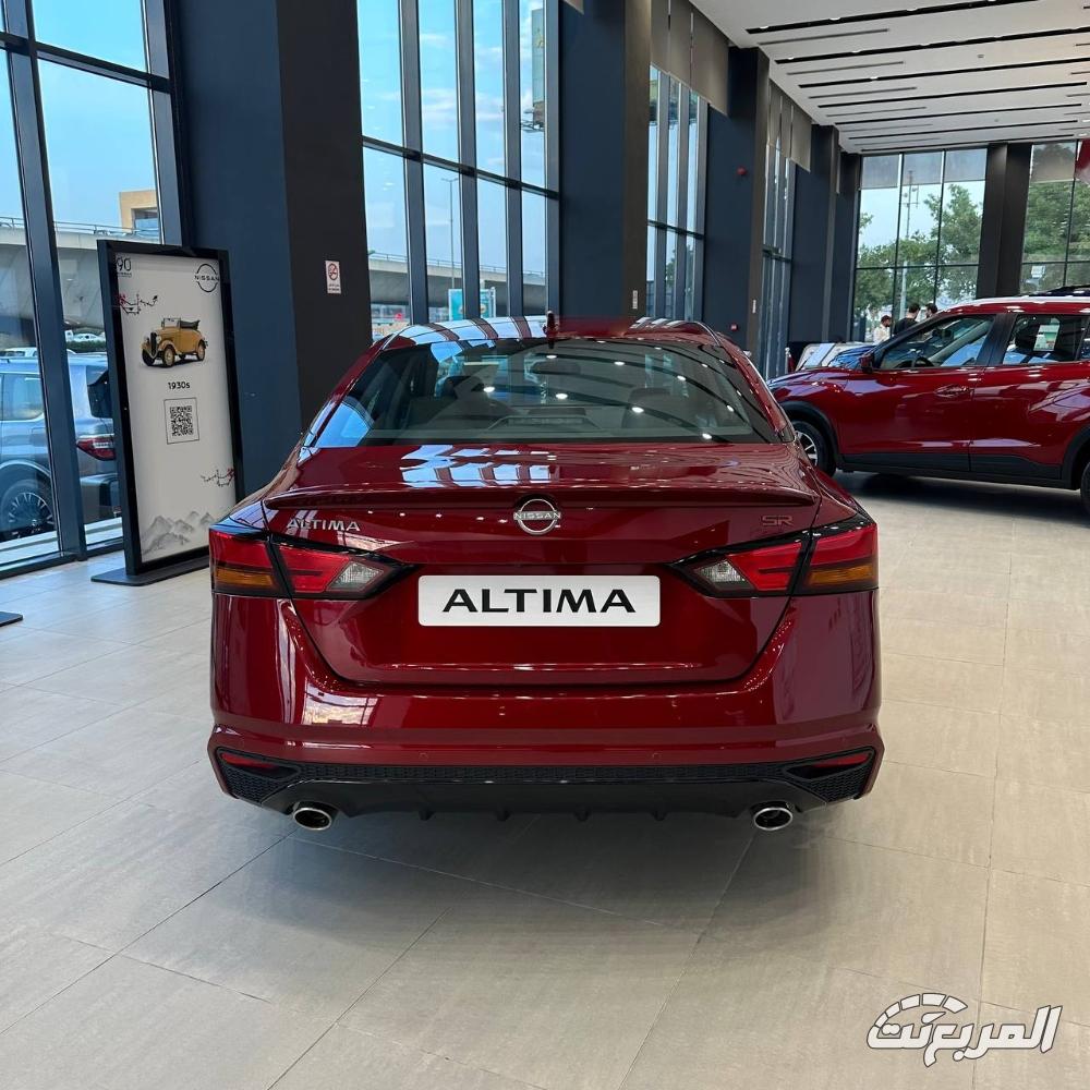 سيارات فخمة نيسان ألتيما 4