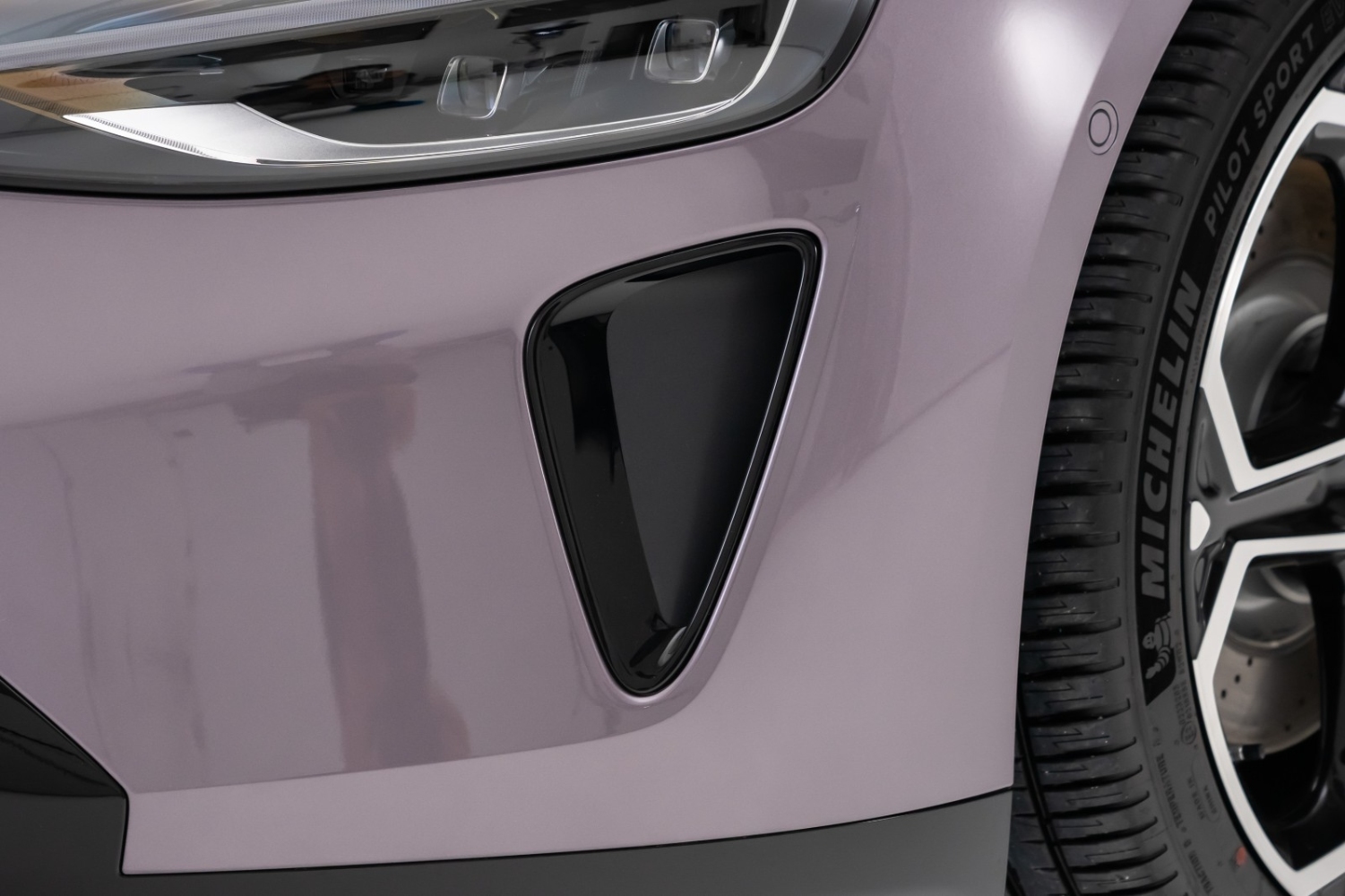 شاومي-su7-المربع-نت-2