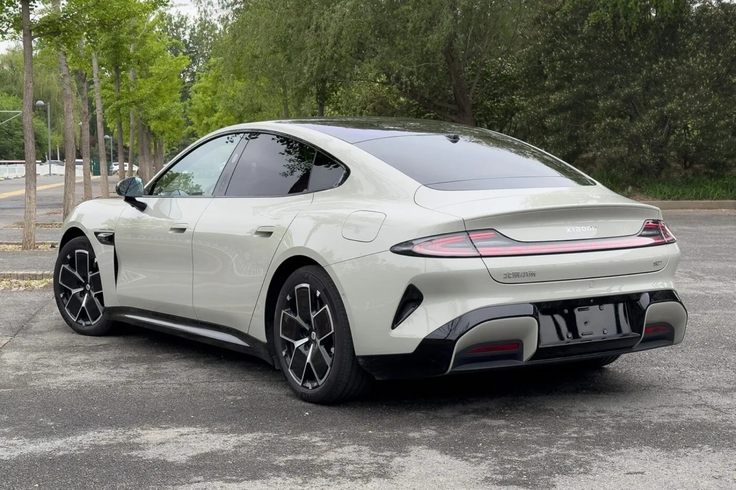 شاومي-su7-المربع-نت-31