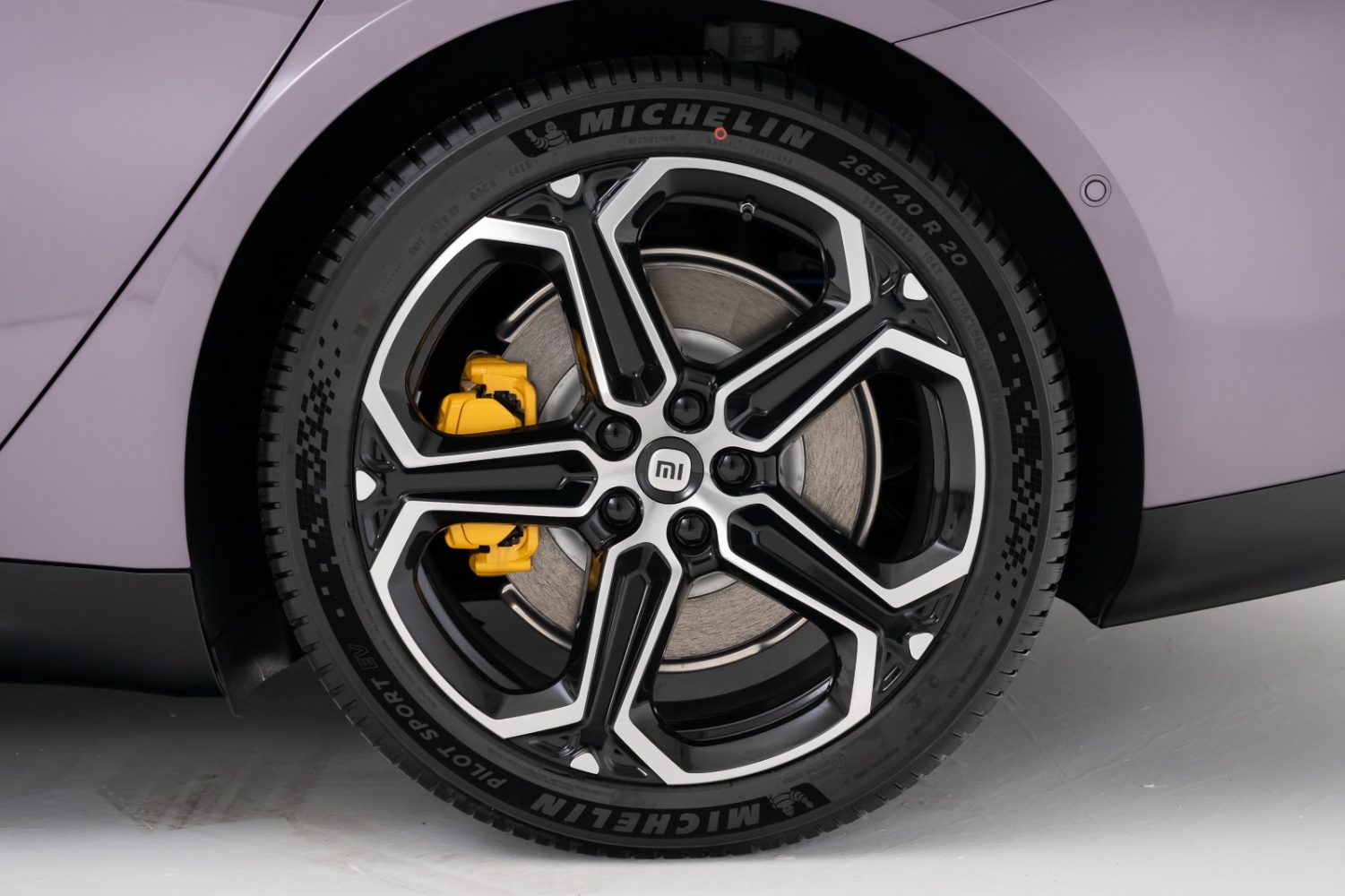 شاومي-su7-المربع-نت-37