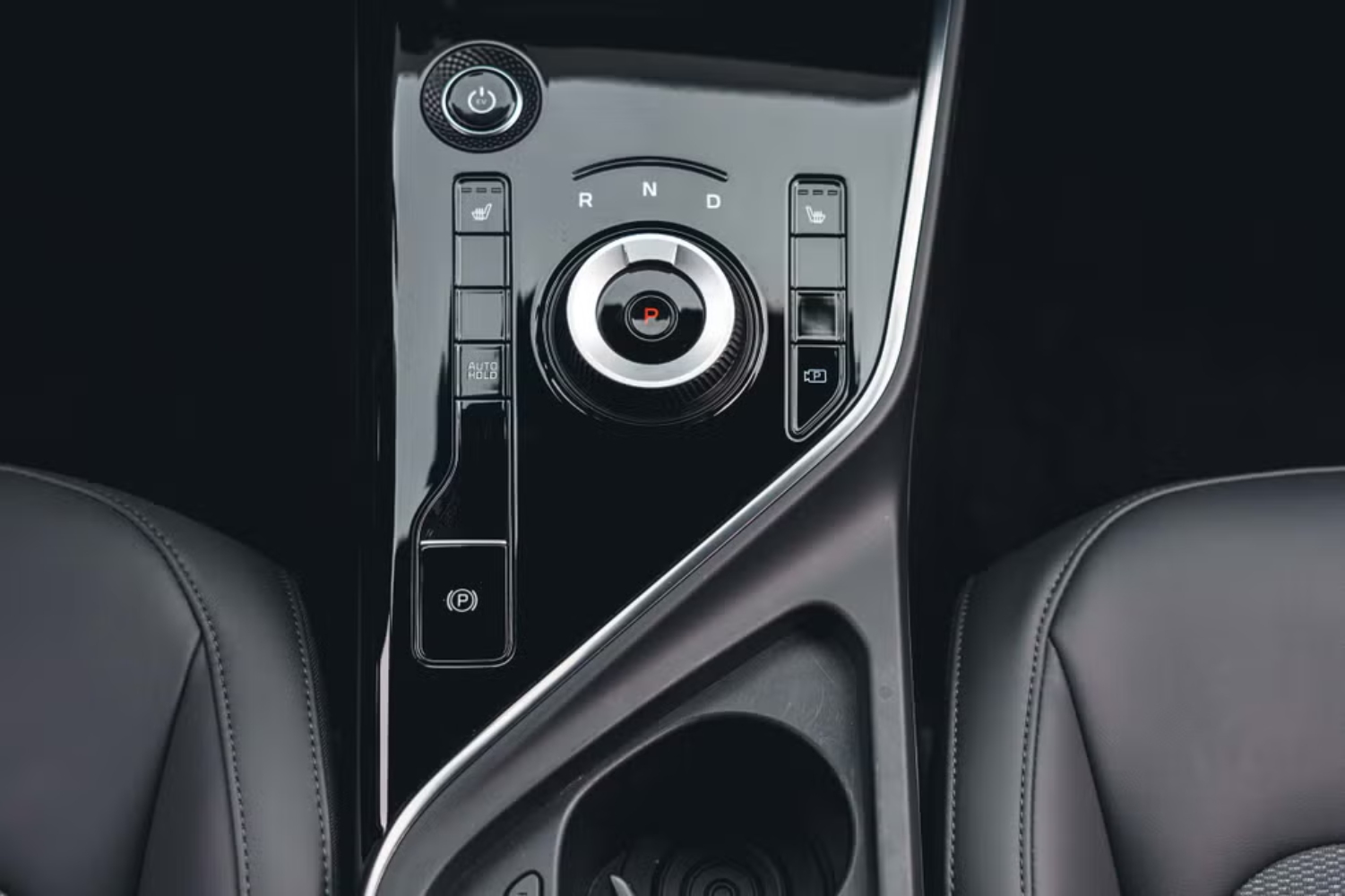 كيا-نيرو-الكهربائية-المربع-نت-10-4