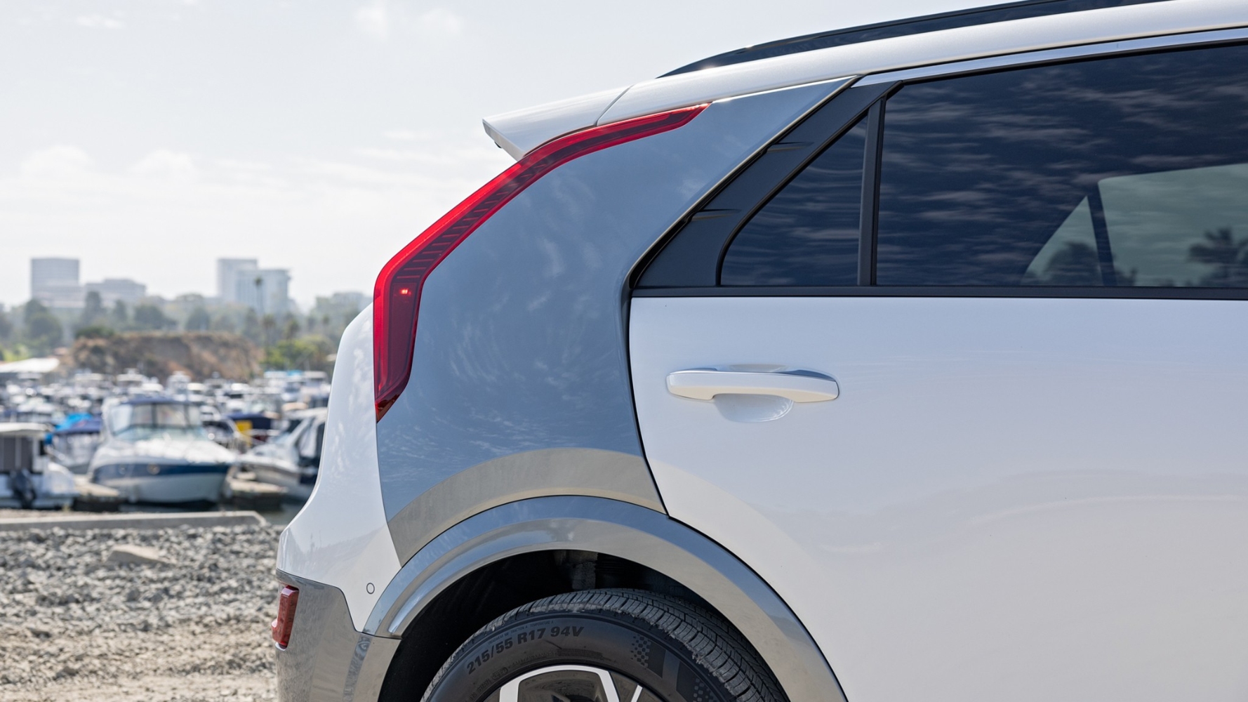 كيا-نيرو-الكهربائية-المربع-نت-40-2