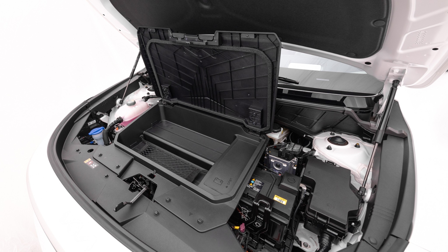 كيا-نيرو-الكهربائية-المربع-نت-46-2