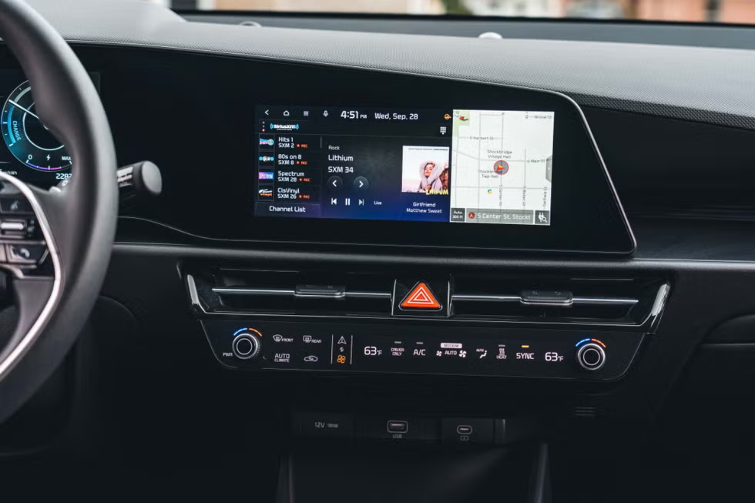 كيا-نيرو-الكهربائية-المربع-نت-5-4