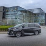 لكزس-lm-المربع-نت-26