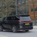 لكزس-lm-المربع-نت-28