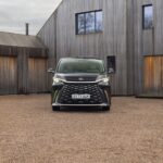 لكزس-lm-المربع-نت-38