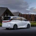 لكزس-lm-المربع-نت-4