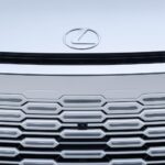 لكزس-lm-المربع-نت-8