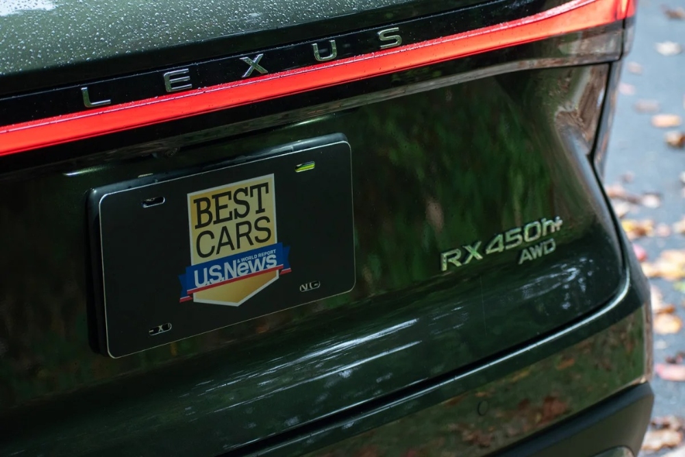 لكزس-rx-phev-المربع-نت-5-2