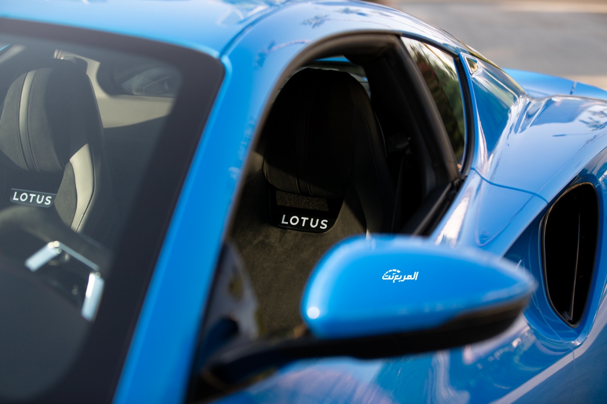 لوتس اميرا 2025 18