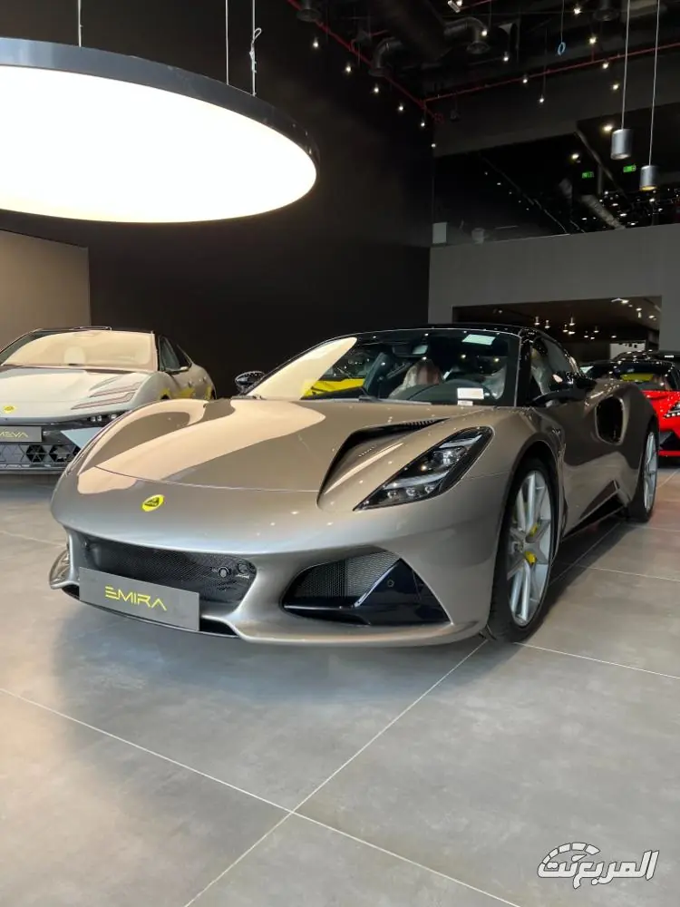 لوتس اميرا 2025 21