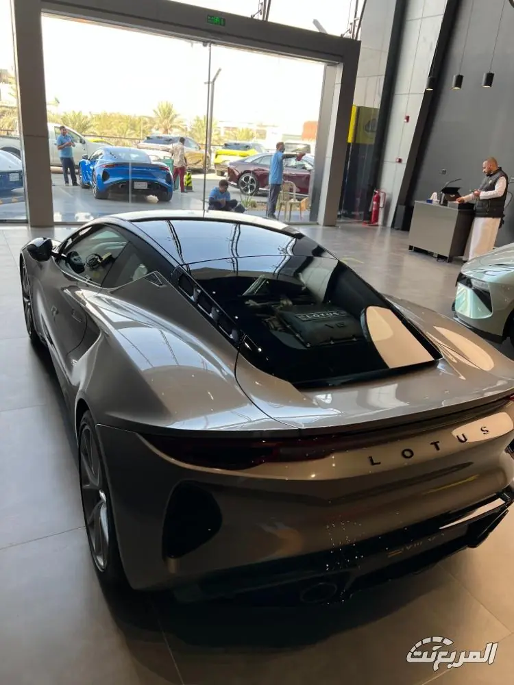 لوتس اميرا 2025 23