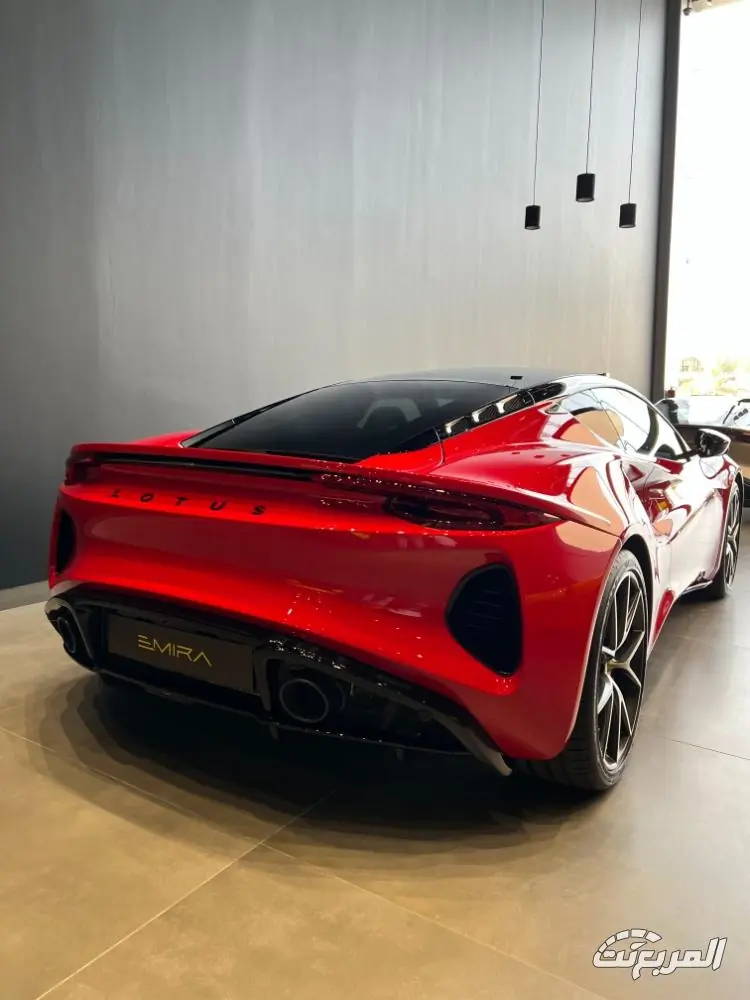 لوتس اميرا 2025 25