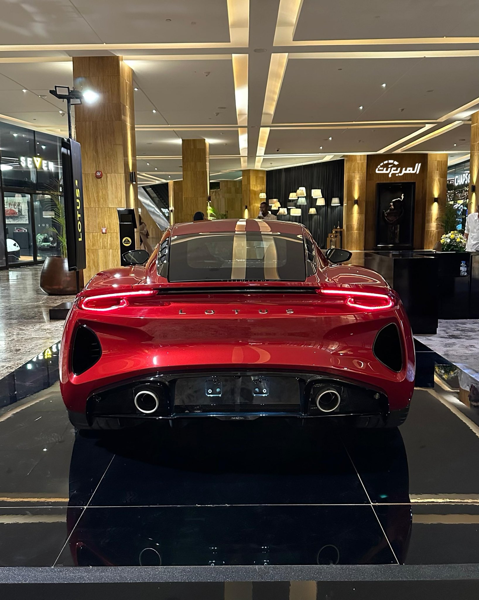 لوتس اميرا 2025 41