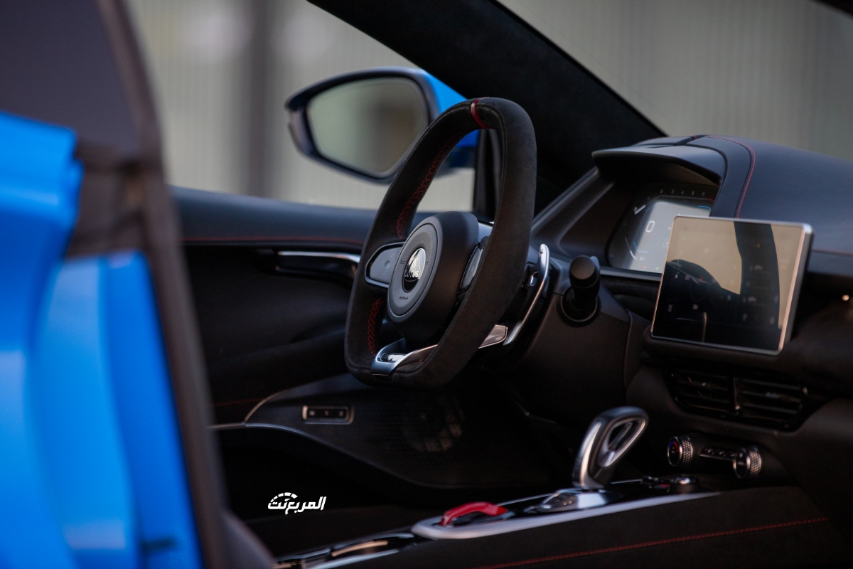 لوتس اميرا 2025 8