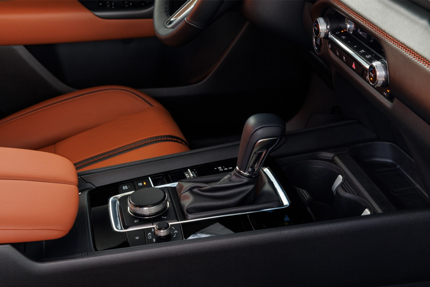 مازدا-cx50-المربع-نت-10