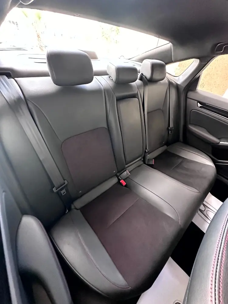 مقارنة كيا K4 وهوندا سيفيك 2026 14