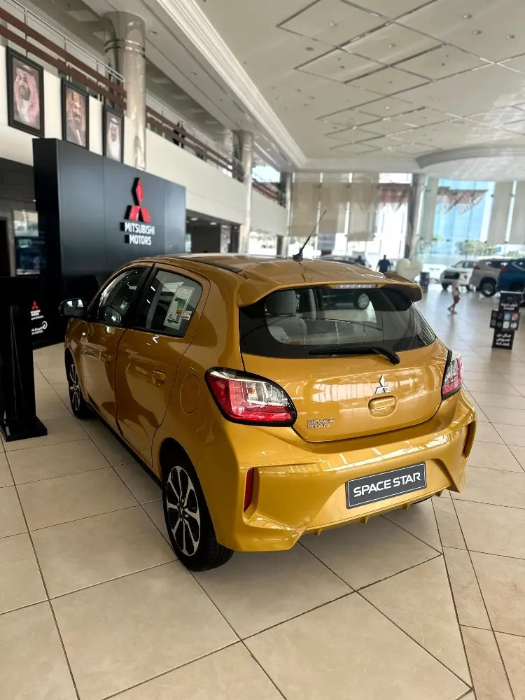 ميتسوبيشي سبيس ستار 2025 46