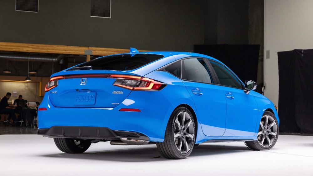 هوندا-سيفيك-هاتشباك-المربع-نت-11