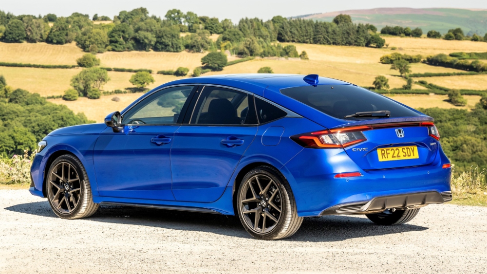 هوندا-سيفيك-هاتشباك-المربع-نت-15