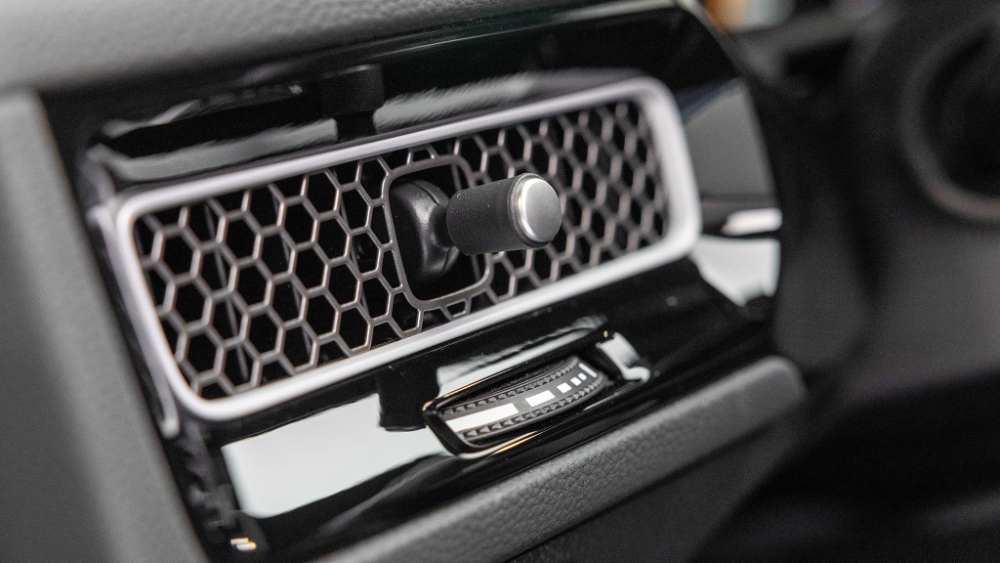 هوندا-سيفيك-هاتشباك-المربع-نت-5