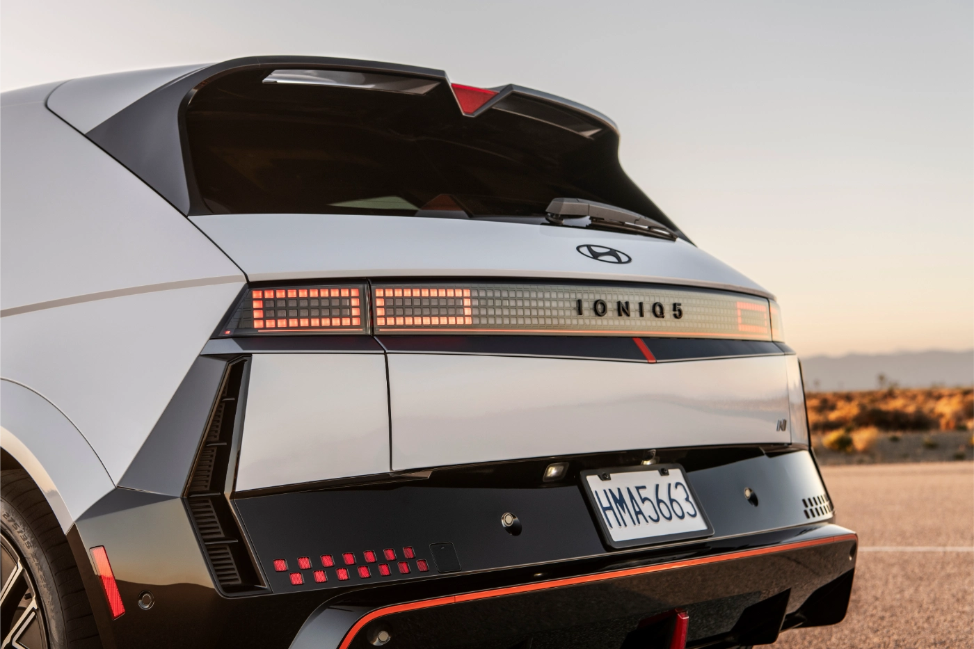 هيونداي-ايونيك-5-n-لاين-المربع-نت-12