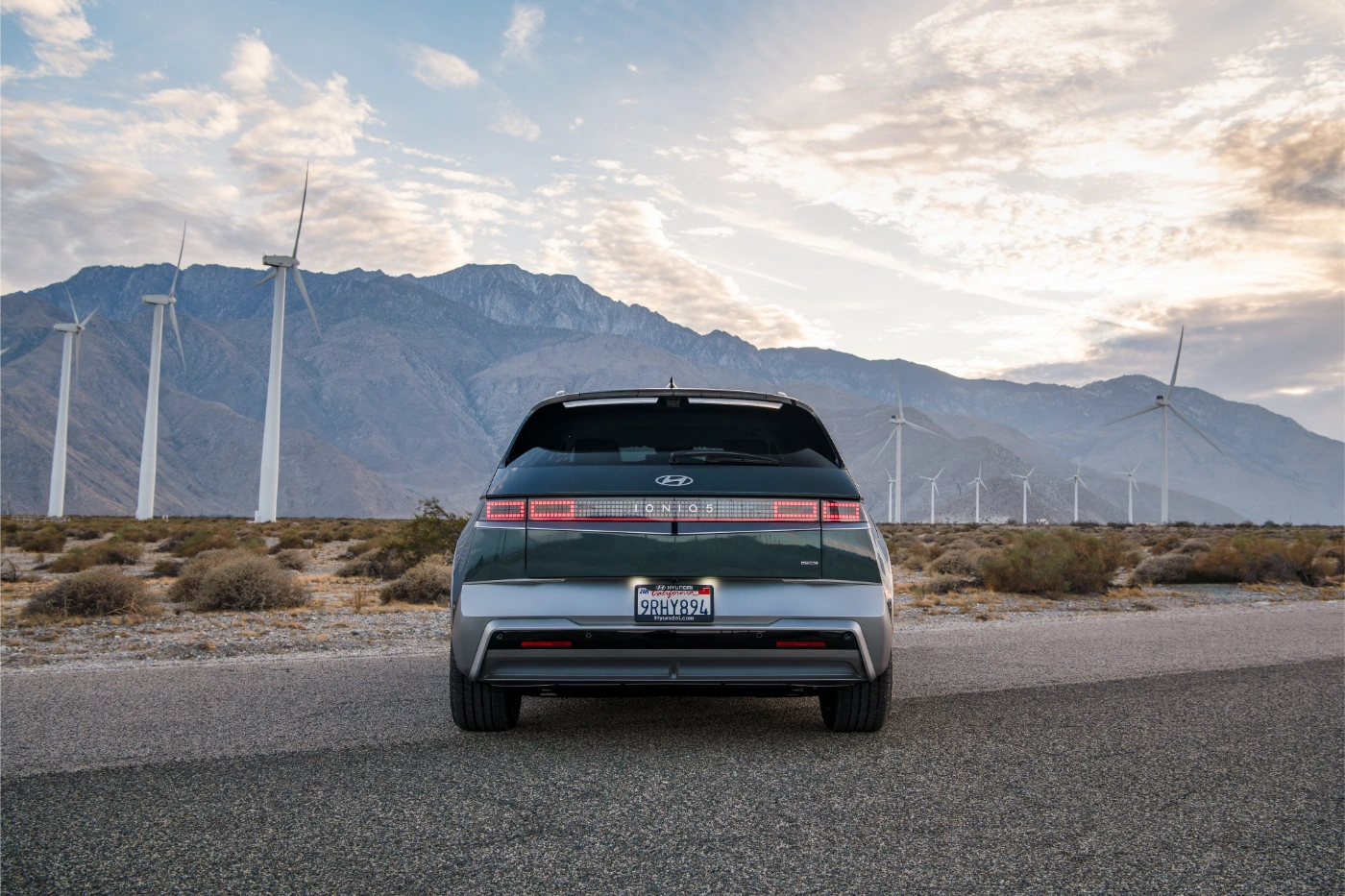 هيونداي-ايونيك-5-المربع-نت-2-3