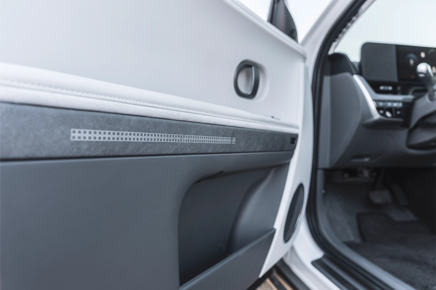 هيونداي-ايونيك-5-المربع-نت-23