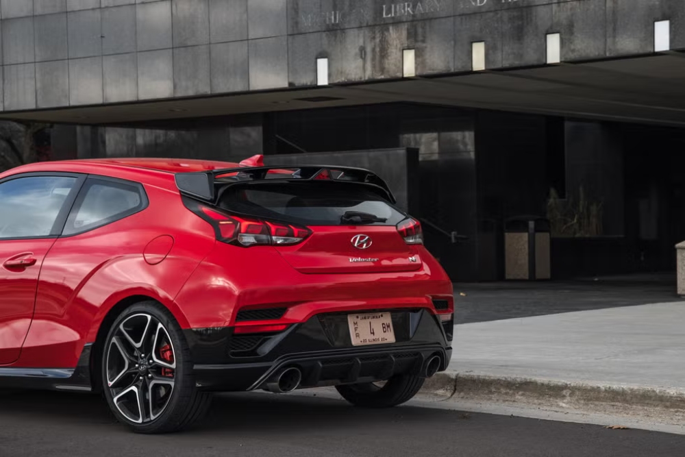 هيونداي-فيلوستر-n-المربع-نت-11