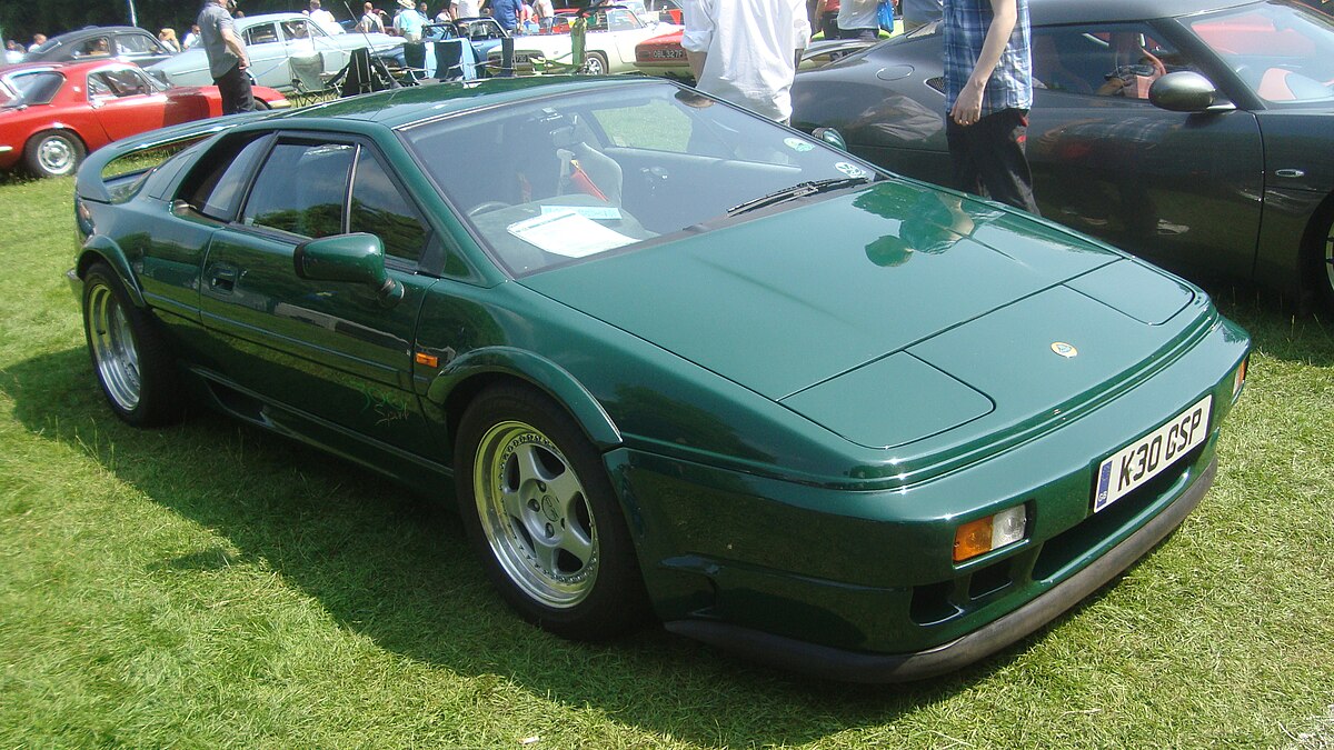 لوتس إسبيريت 2004 والوداع الأخير لمصابيح البوب أب.. حكايات في عالم السيارات لوتس إسبيريت 2004 والوداع الأخير لمصابيح البوب أب.. حكايات في عالم السيارات 5