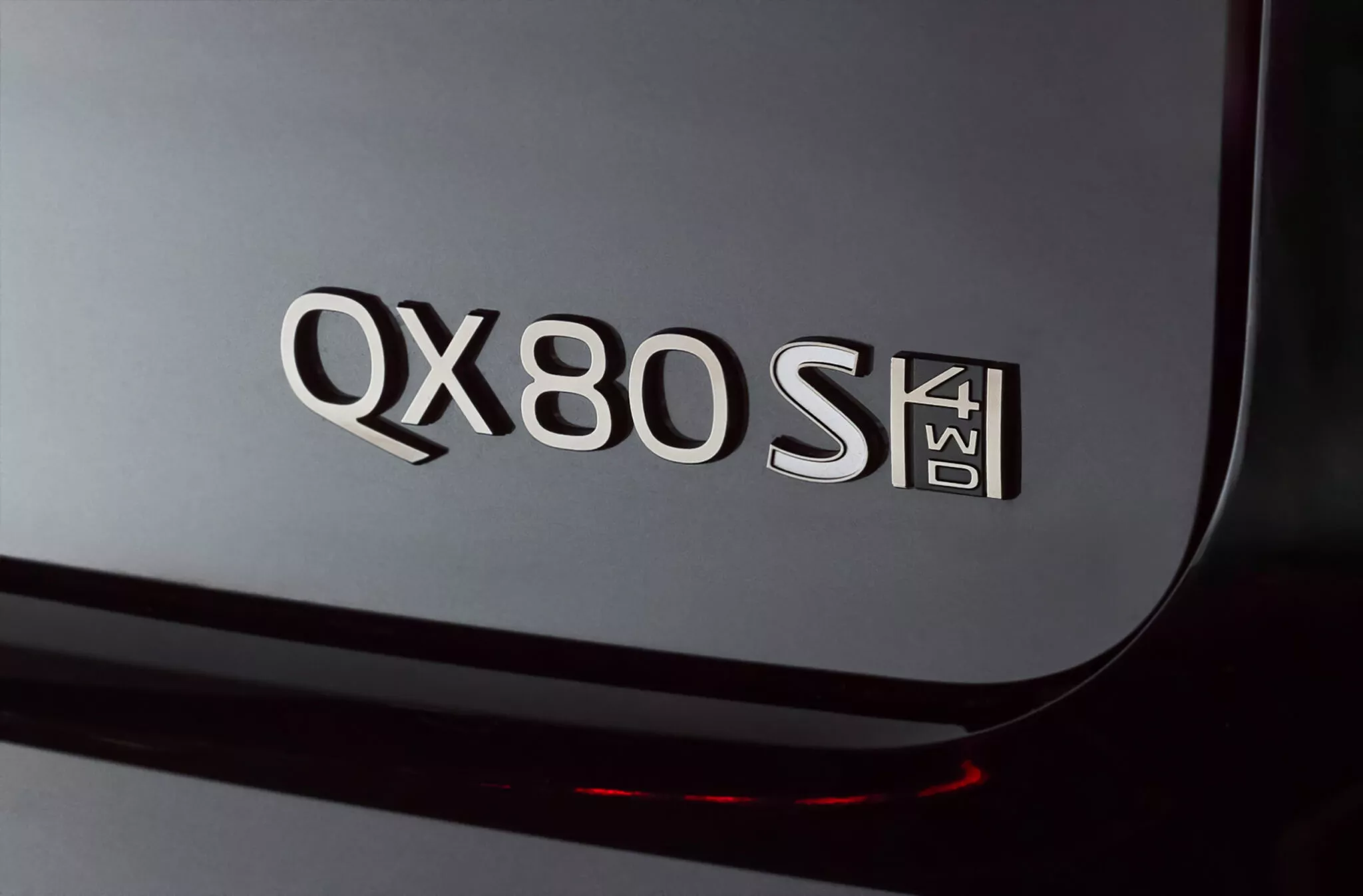 انفينيتي QX80 موديل 2026 ينطلق بفئة سبورت جديدة وتحديثات جمالية 12