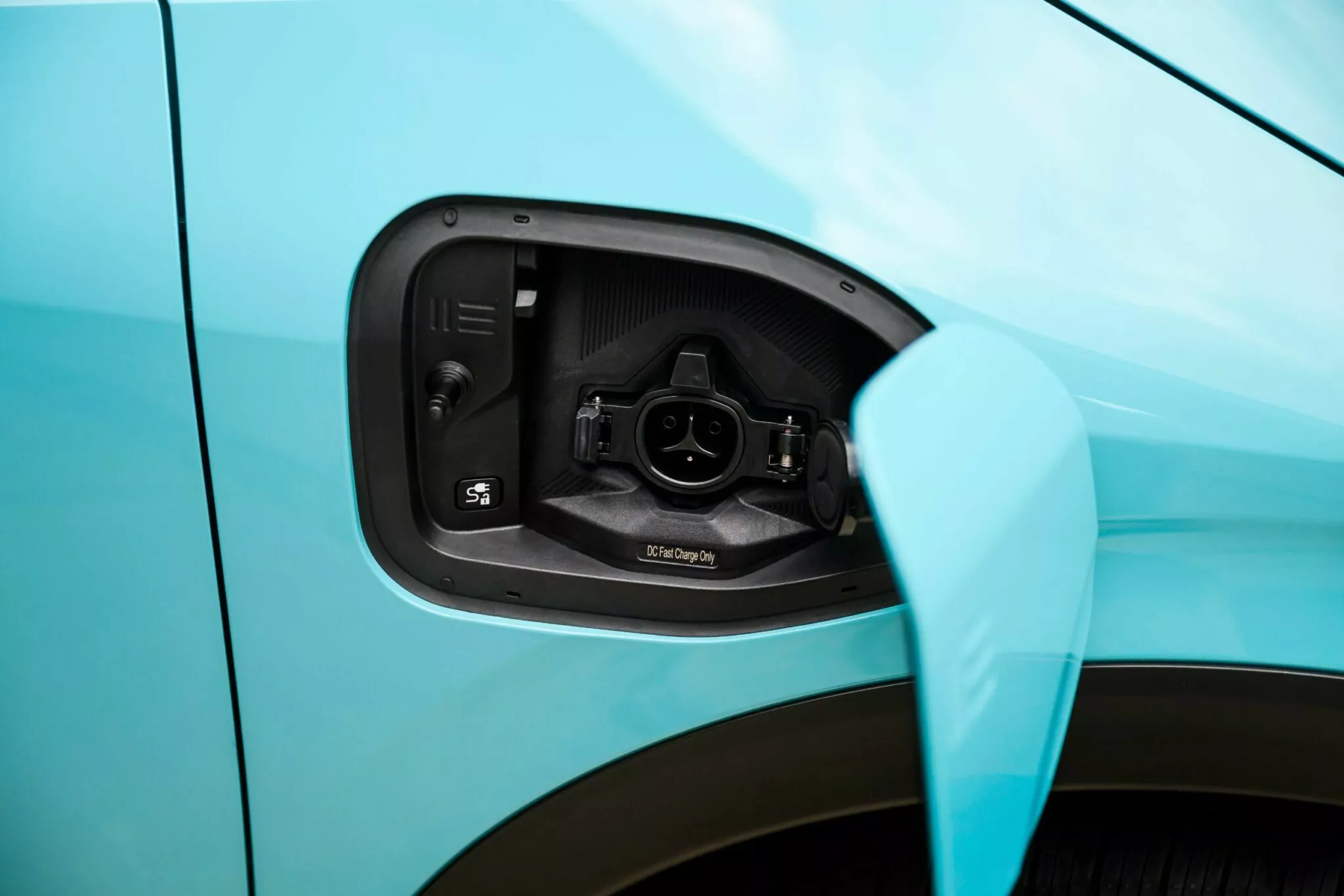 نيسان تكشف اسعار ليف 2026 الجيل الجديد، أرخص سيارة كهربائية في أمريكا 17