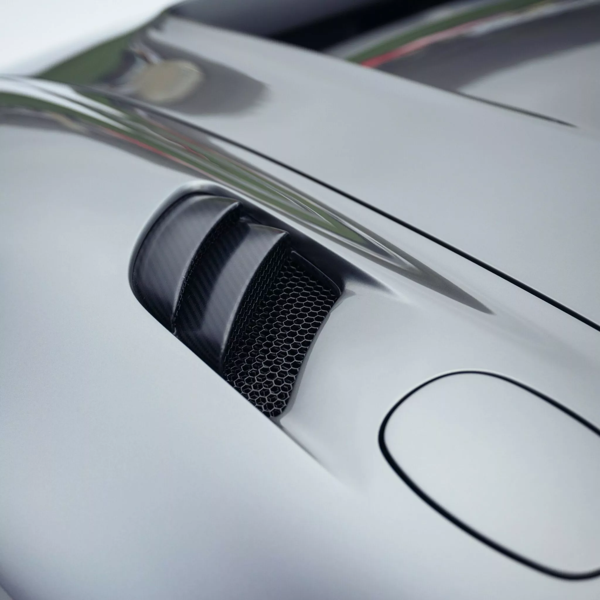 بورش 911 كلاسيكية تحصل على إصدار أمريكي حصري جداً بقوة 1000 حصان 17