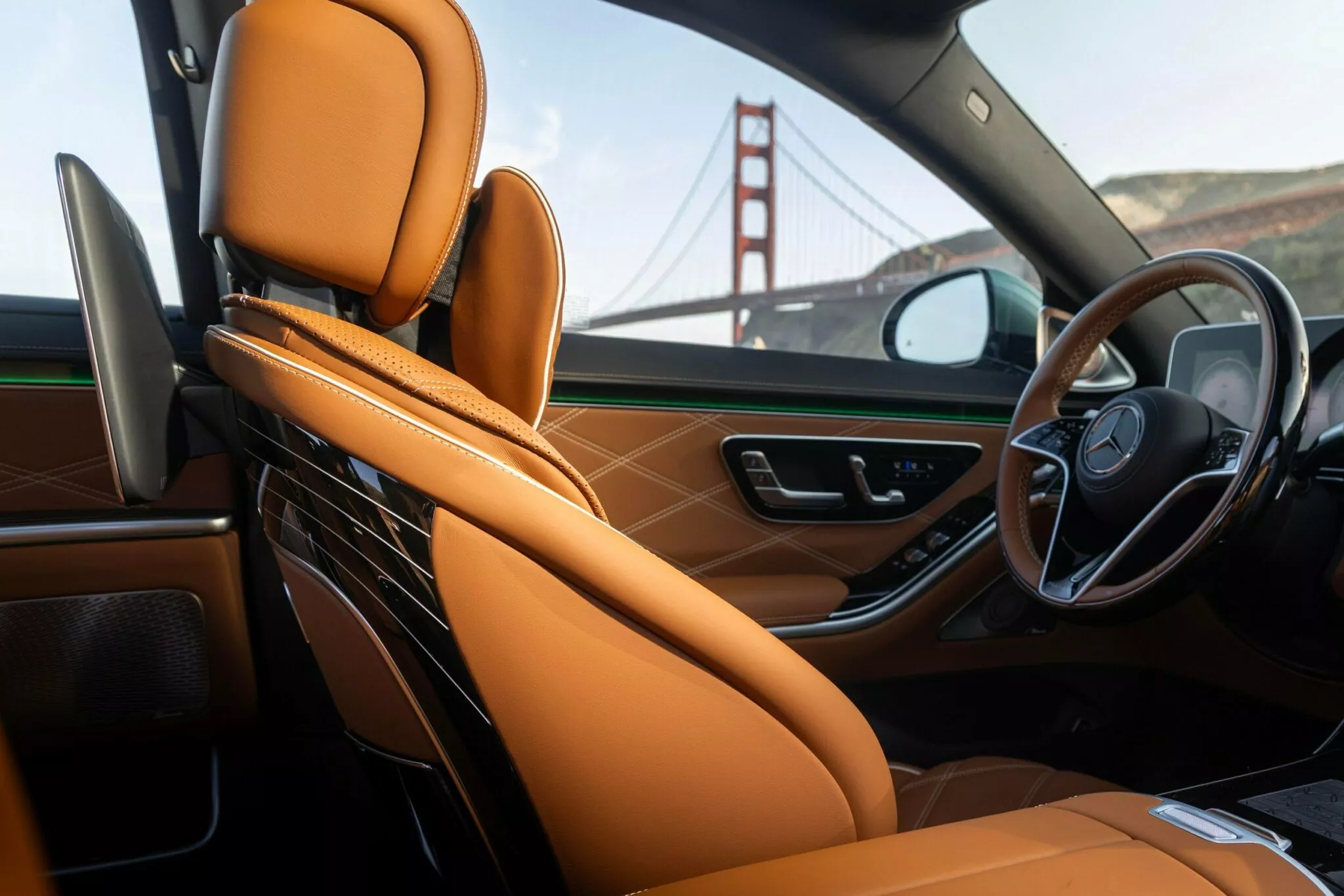 مرسيدس مايباخ S680 إصدار إميرالد آيل.. أفخم سيدان من الصانع الألماني 15