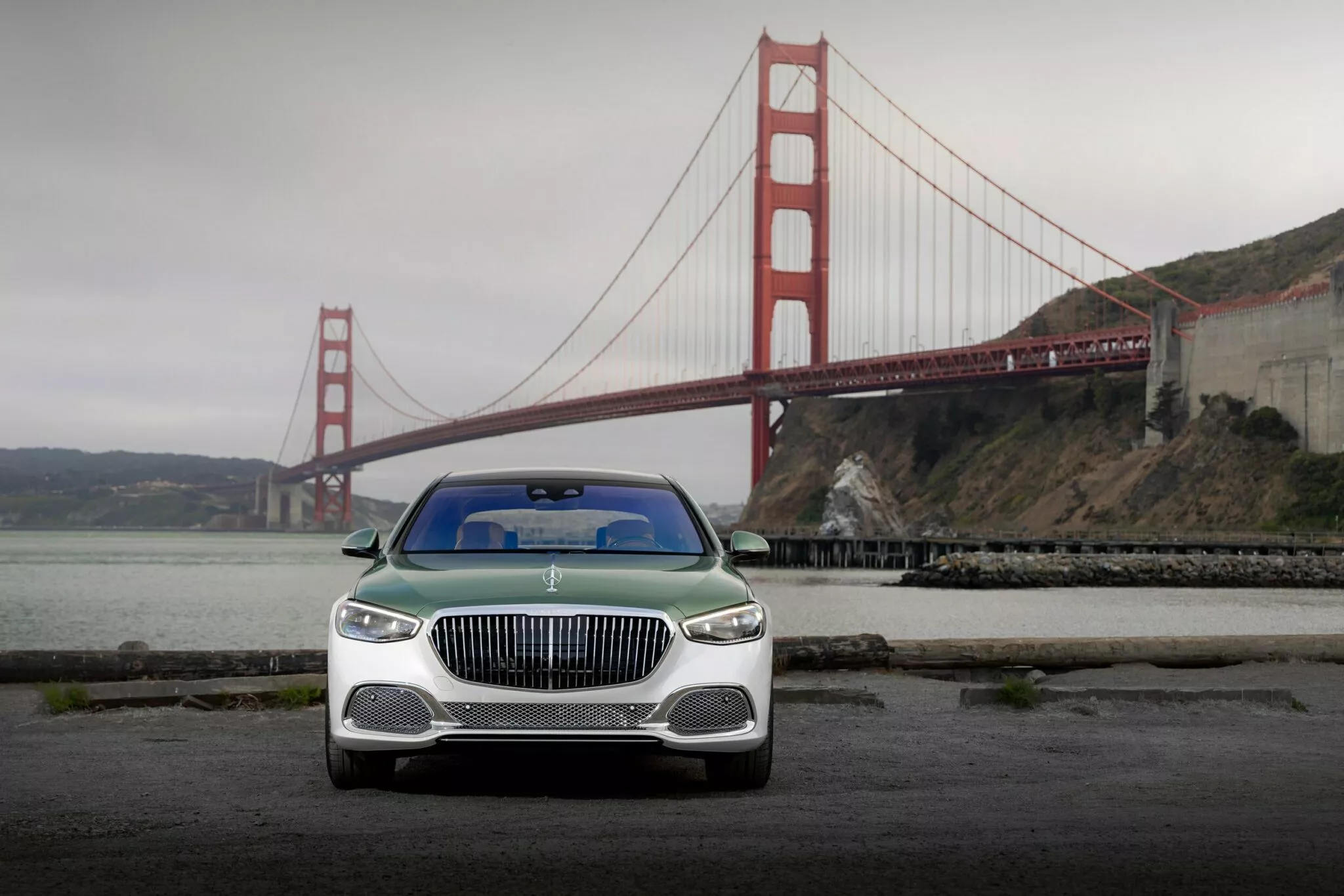 مرسيدس مايباخ S680 إصدار إميرالد آيل.. أفخم سيدان من الصانع الألماني 6